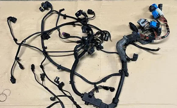 Engine installation wiring loom