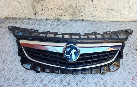 Opel Astra J Front bumper upper radiator grill 13266577
