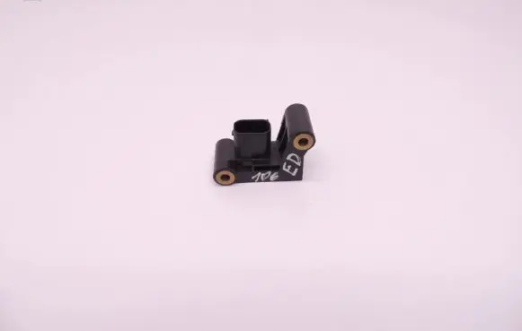 BMW 5 E60 E61 Airbag deployment crash/impact sensor 6977398 D106