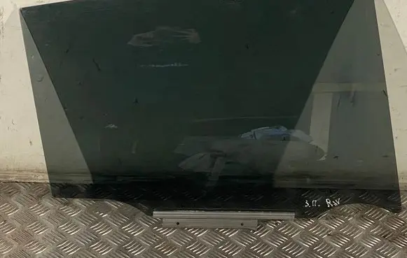 Toyota RAV 4 (XA40) Rear door window glass 43R007953 AS3