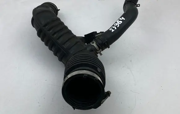 Nissan Qashqai Air intake hose/pipe 144638449R
