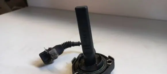 BMW 5 E39 Oil level sensor 1433510 00713400