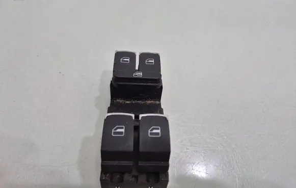 Volkswagen PASSAT CC Electric window control switch 