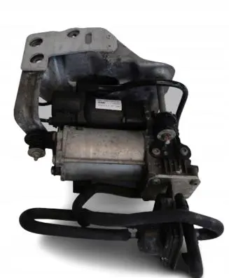 Mercedes-Benz S C217 Air suspension compressor/pump A0993200104 0993200104