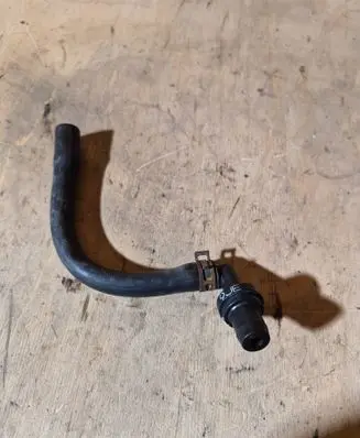 Mazda 323 F Breather/breather pipe/hose B5419JE