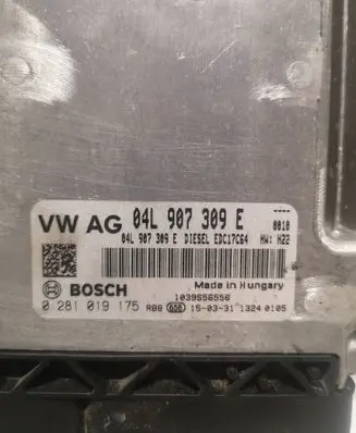 Audi A3 S3 8V Engine control unit/module 04L907309E 0281019175