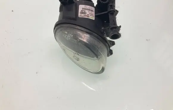 Audi Q3 8U Front fog light 8T0941699