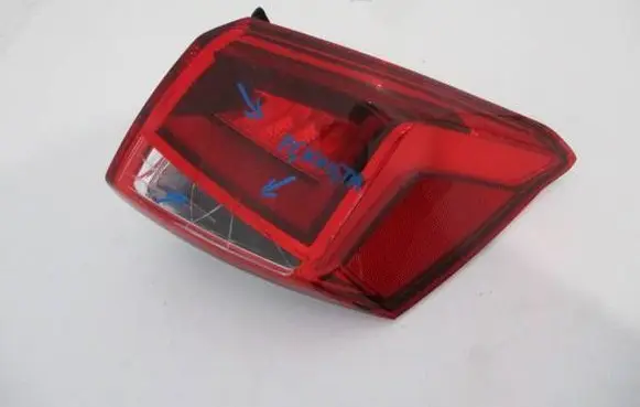 Seat Arona Rear/tail lights 6F9945208B RE2894000101 RE28940001