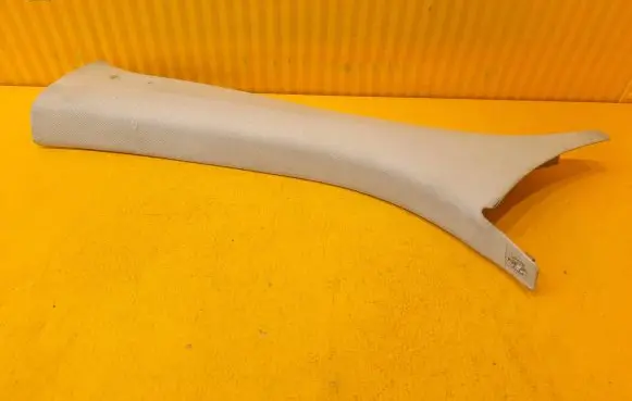 (B) pillar trim (bottom)