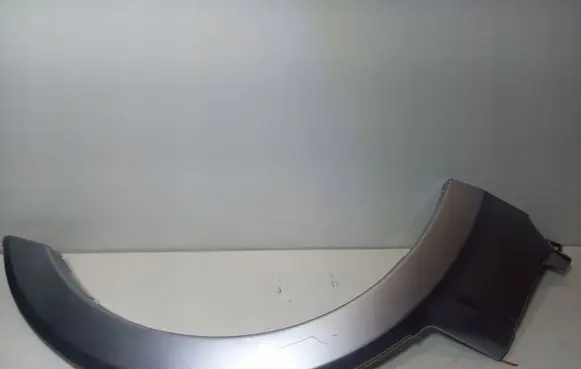 Mitsubishi Pajero Front arch trim MN117210