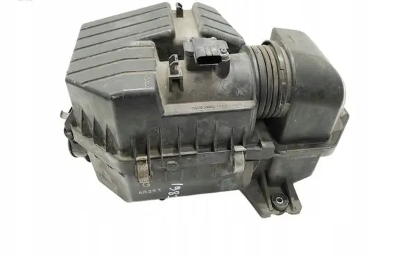 Honda Civic Air filter box 