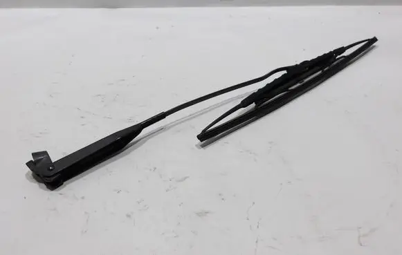 Opel Corsa C Headlight wiper arm