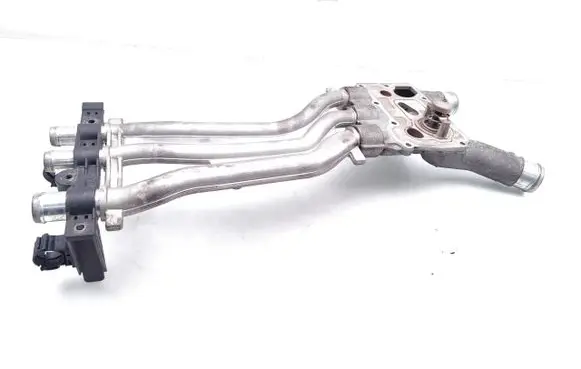 Porsche Cayenne (9PA) Engine coolant pipe/hose 9481061305R