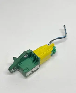 Volkswagen PASSAT B6 Airbag deployment crash/impact sensor 3C0909606
