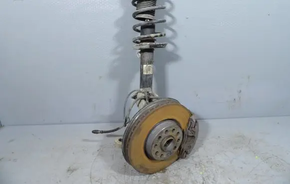 Volkswagen PASSAT B6 Front shock absorber with coil spring 3C0413031AA