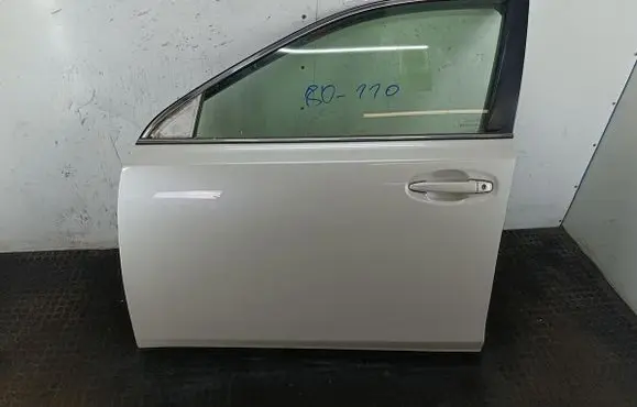 Subaru Legacy Front door 37J
