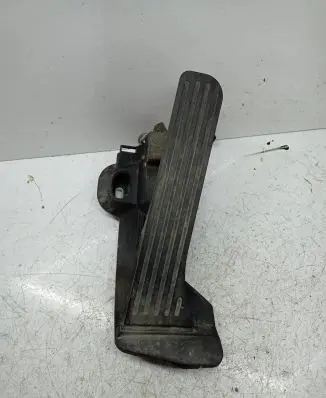 Volkswagen Golf V Accelerator throttle pedal 1K2721503M