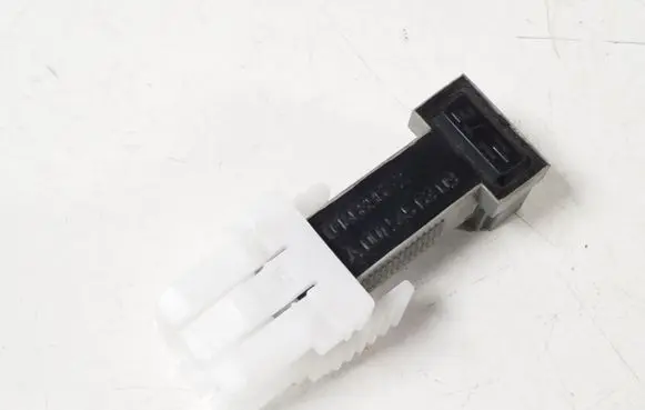 Mercedes-Benz SLK R172 Brake pedal sensor switch A0015456309