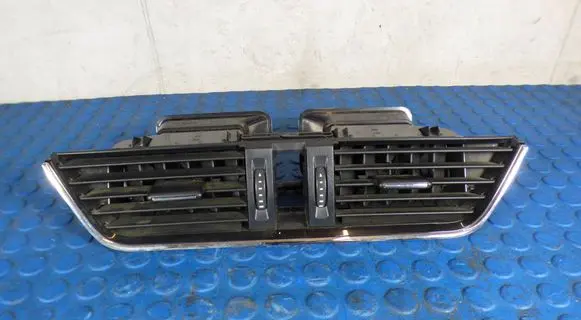 Skoda Octavia Mk3 (5E) Dash center air vent grill CART5E0820951A 5E0820951A SK37X