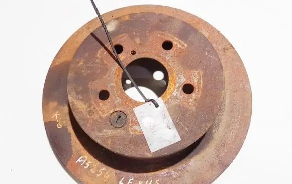 Lexus IS 220D-250-350 Rear brake disc ventiliuojamas