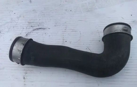 Volkswagen Golf V Intercooler hose/pipe 1K0145834L