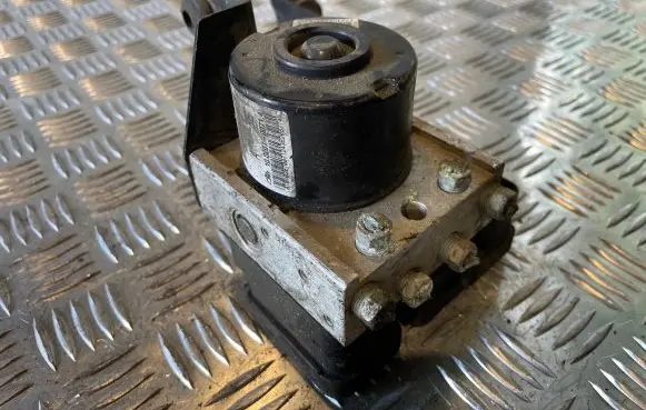 Ford Focus ABS Pump 10097001243 00402662E3 66HR0B78