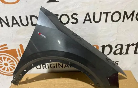 Audi Q2 - Fender 