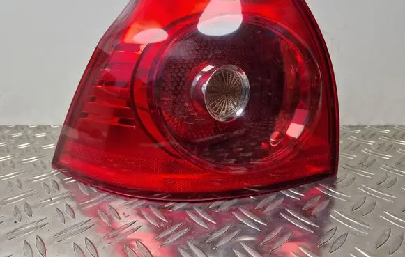 Volkswagen Golf V Rear/tail lights 1K6945095Q