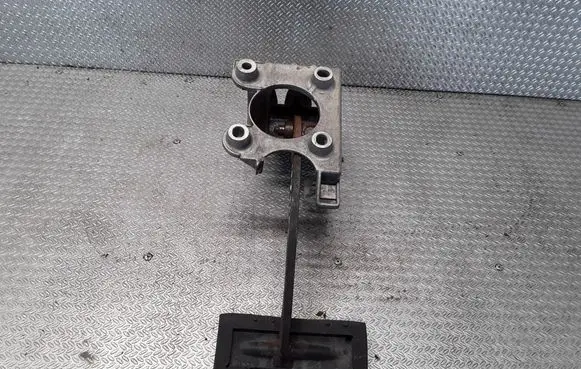 Chrysler Town u0026 Country IV Brake pedal 04683734AB