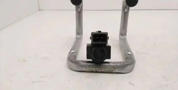 Opel Zafira A Turbo solenoid valve 90530039 72213800 03T013