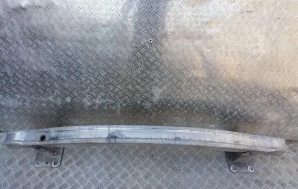 Front bumper cross member