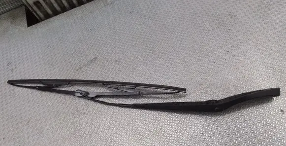 Saab 9-3 Ver2 Windshield/front glass wiper blade 