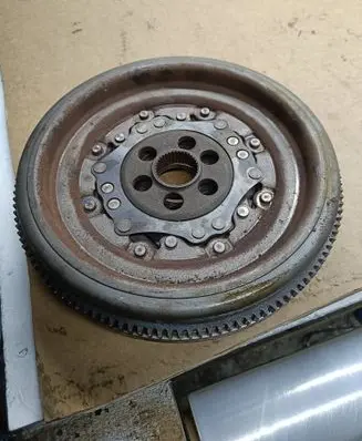 Volkswagen PASSAT B7 USA Flywheel 03L105266Q