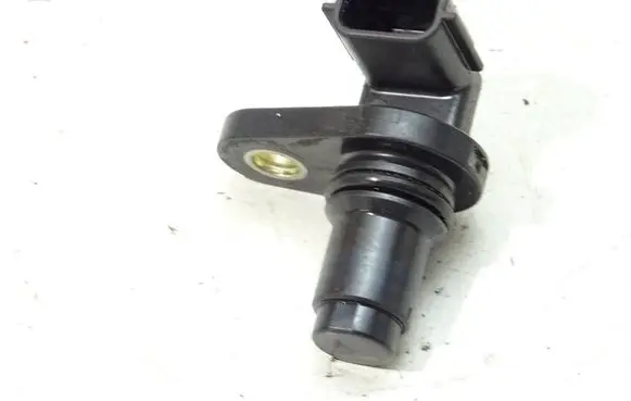 Infiniti Q50 Camshaft position sensor 16712U20