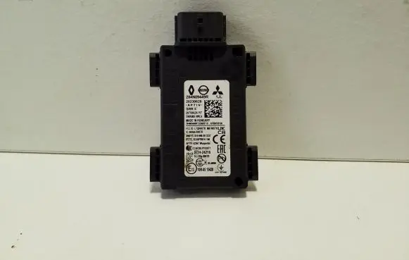 Nissan Qashqai J12 Blind spot module 284N09449R 20230620 AP090100100