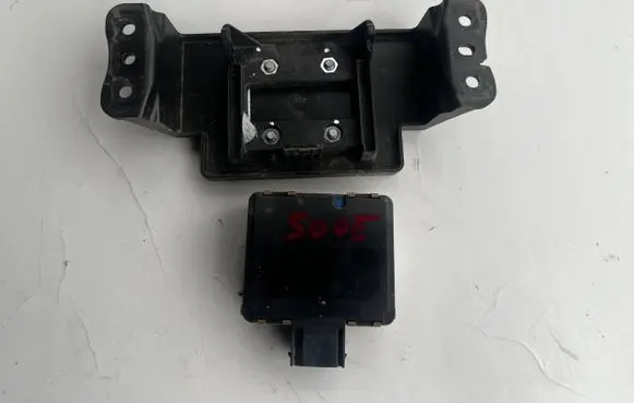 Fiat 500E Distronic sensor radar 52138488 0203302725 39R12882
