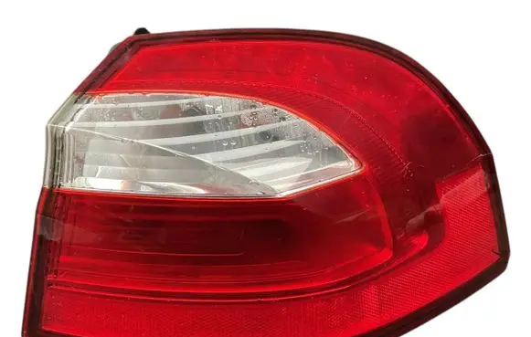 KIA Rio Rear/tail lights 924021W2