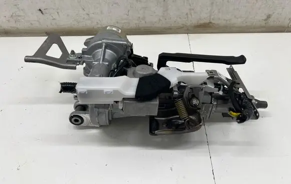 Mazda 3 Steering wheel axle B1S86788Z B1S832100