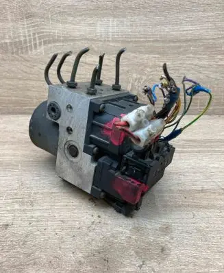 Mitsubishi Carisma ABS Pump 0273004225 265216464