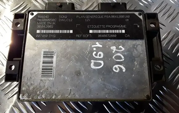 Peugeot 206 Engine control unit/module 9641390180 9646672880 80924D