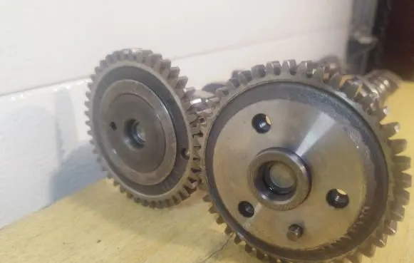 Chrysler PT Cruiser Camshaft R6640510201 61100
