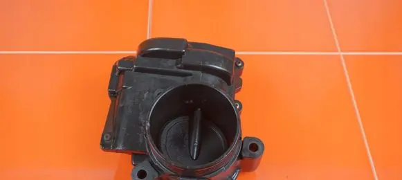 Citroen DS3 Throttle body valve B860560480 19MB23
