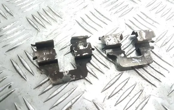 Ford Mondeo MK IV Rear brake pad spring 