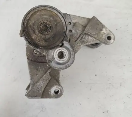 Peugeot 307 Generator/alternator bracket 9636301380