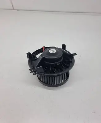 Volkswagen PASSAT B8 Heater fan/blower 3q1819021a
