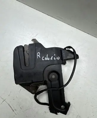 BMW 3 E46 Tailgate lock latch 8248314