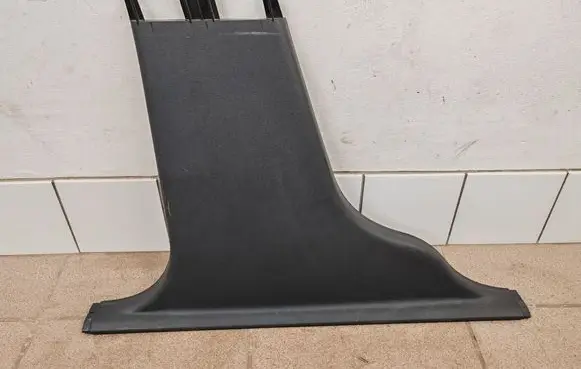Volvo V50 (B) pillar trim (bottom) 9486847