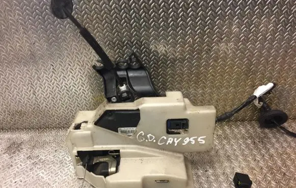 Porsche Cayenne (9PA) Rear door lock 7L0839016