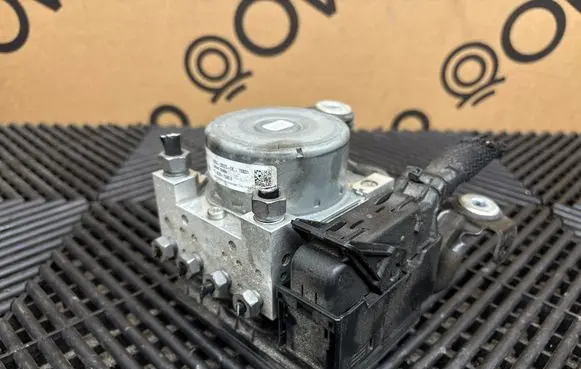 Ford Edge II ABS Pump K2GC2B373DE