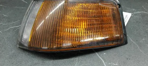 Mazda 323 Front indicator light